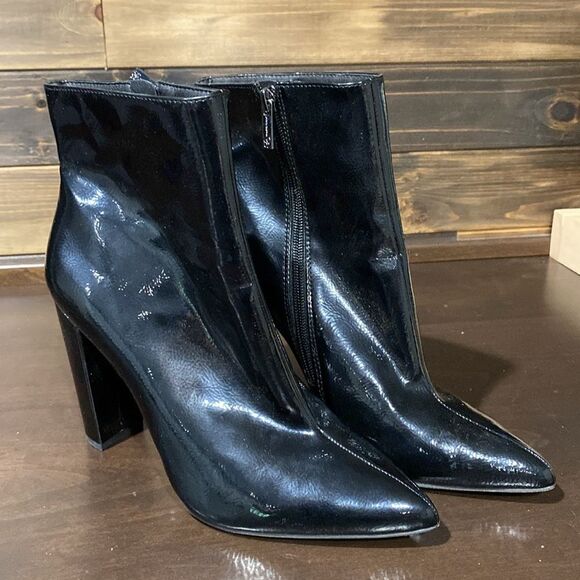 Jessica Simpson Teddi Patent Side Zip Pointed Toe Heeled Ankle Boots Size 9.5 - Picture 2 of 12
